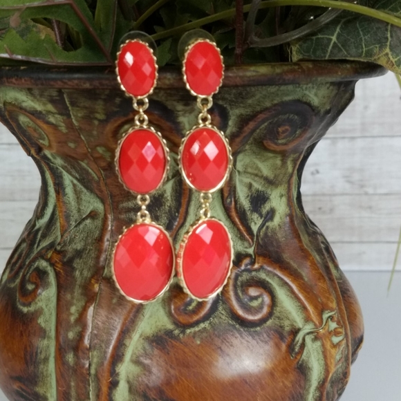 None Jewelry - Fashion earrings, coral pierced, drop earrings